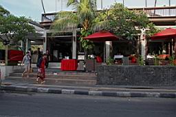 KutaBeachBali_3783.JPG