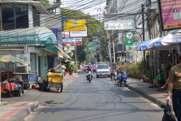 0183BangkokSukhumvit.JPG