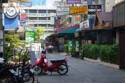 0187BangkokSukhumvit.JPG