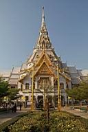 WatSothonChachoengsao_7280.JPG