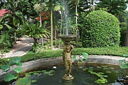 DSCF2354NongNoochTropicalGarden.jpg