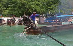 Hong_Island_Krabi_2004.JPG