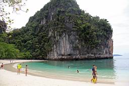 Koh-Hong-Krabi_1962.JPG