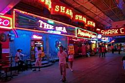 Thailand-Nightlife-CIMG0297.JPG