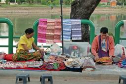 048ThailandPeople.JPG