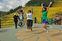 171ThailandPeople.JPG