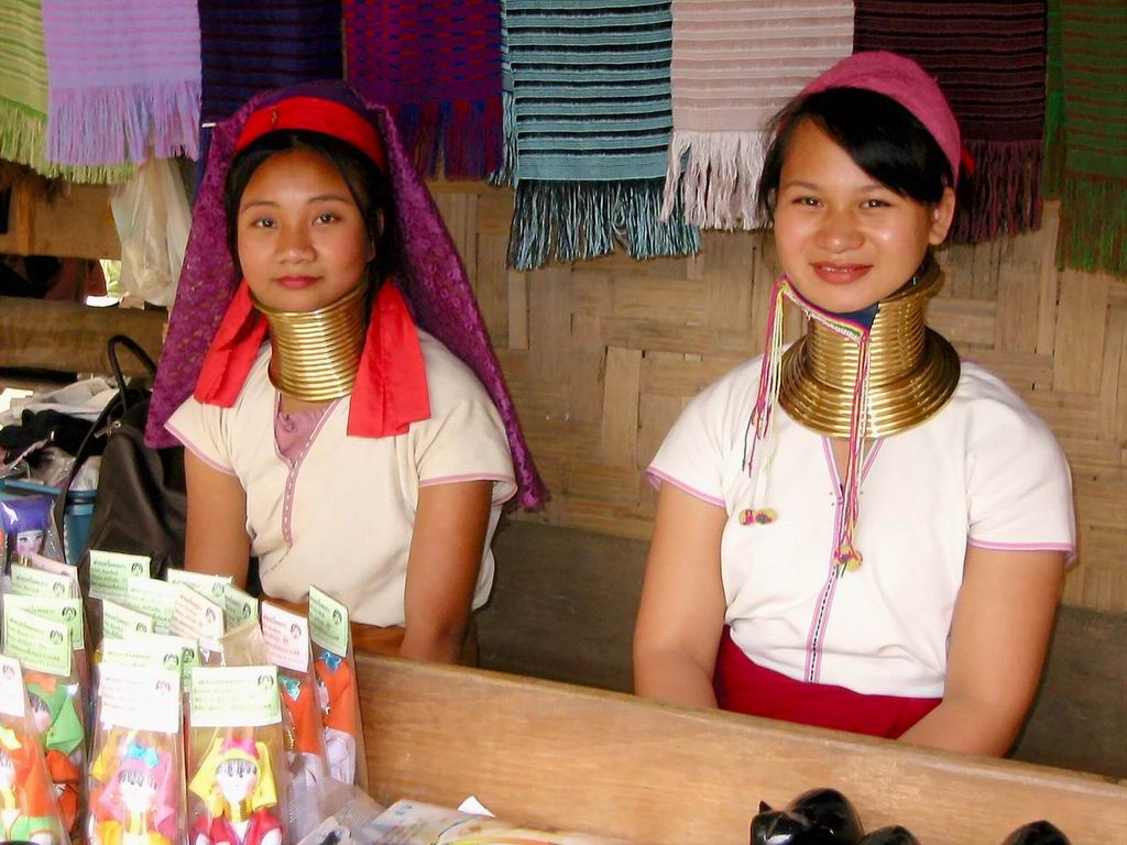 Приказ тайцев. Таиланд люди. Жители Тайланда. Люди из Тайланда. Тайланд местные жители.